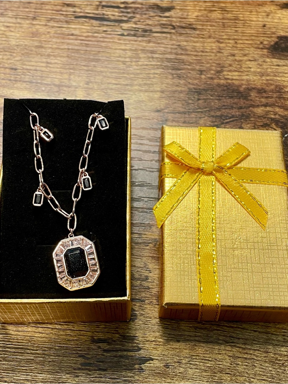Bomb Party 2025 Untamed Rose Gold Necklace with Black Ice Crystal